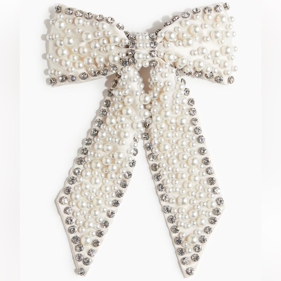 🔥 GORGEOUS H&M NWT Embellished Pearl Hair Bow Clip🔥 - Picture 10 of 14